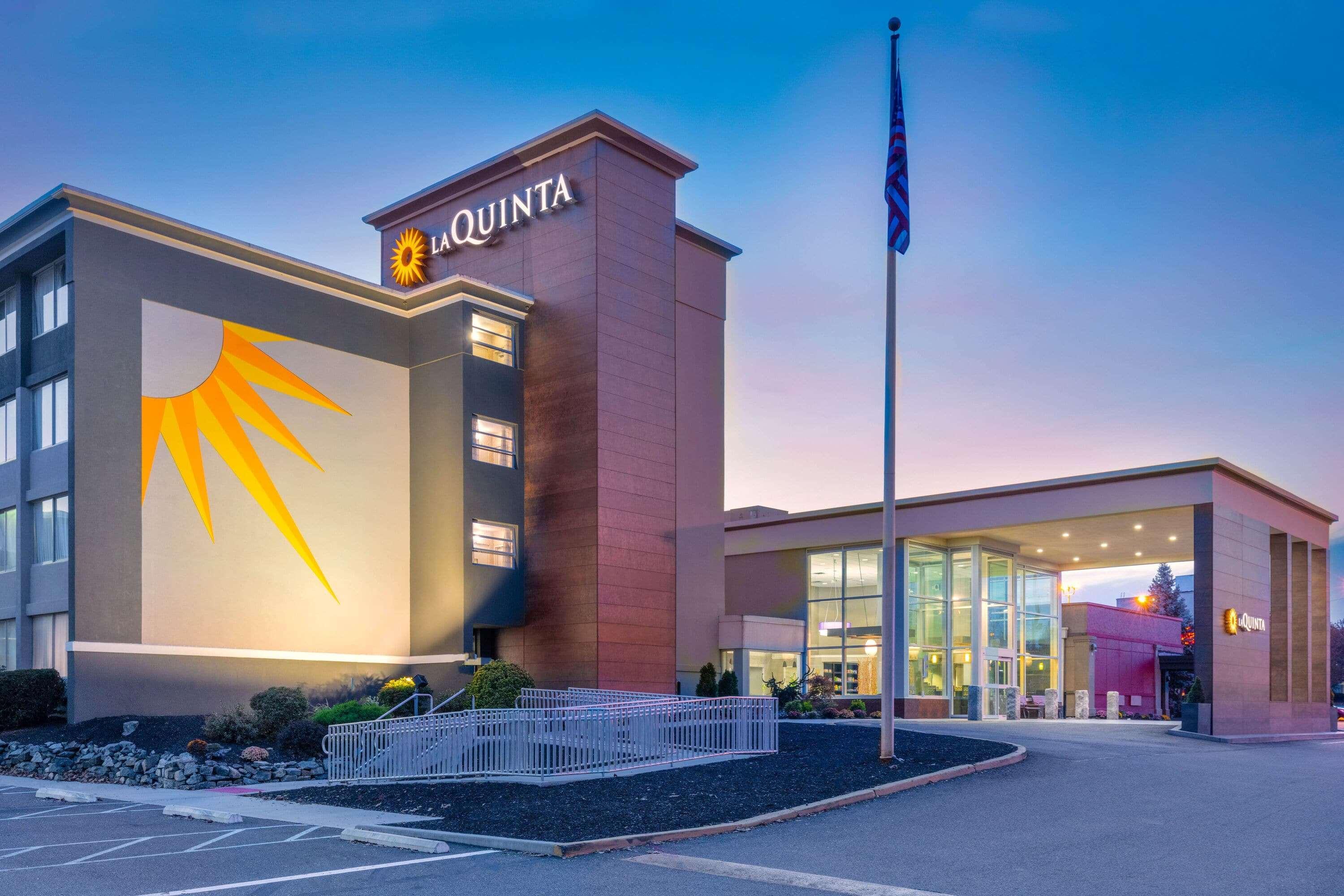 La Quinta By Wyndham Clifton/Rutherford Zewnętrze zdjęcie